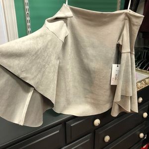 NWT Fifteen Twenty off shoulder top